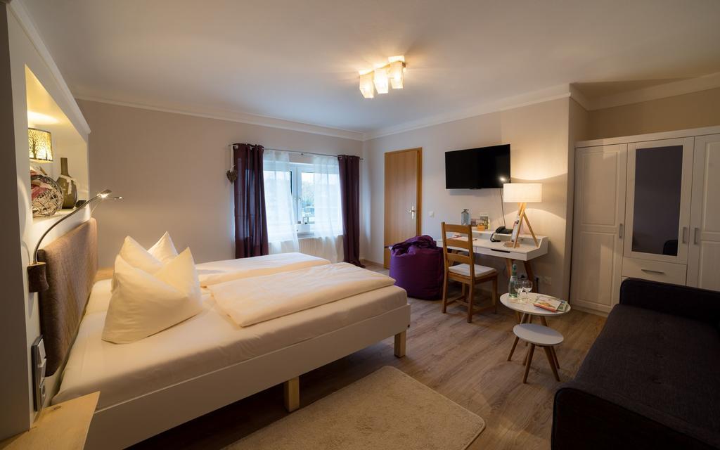Landhotel Rosenschaenke Kreischa Ruang foto